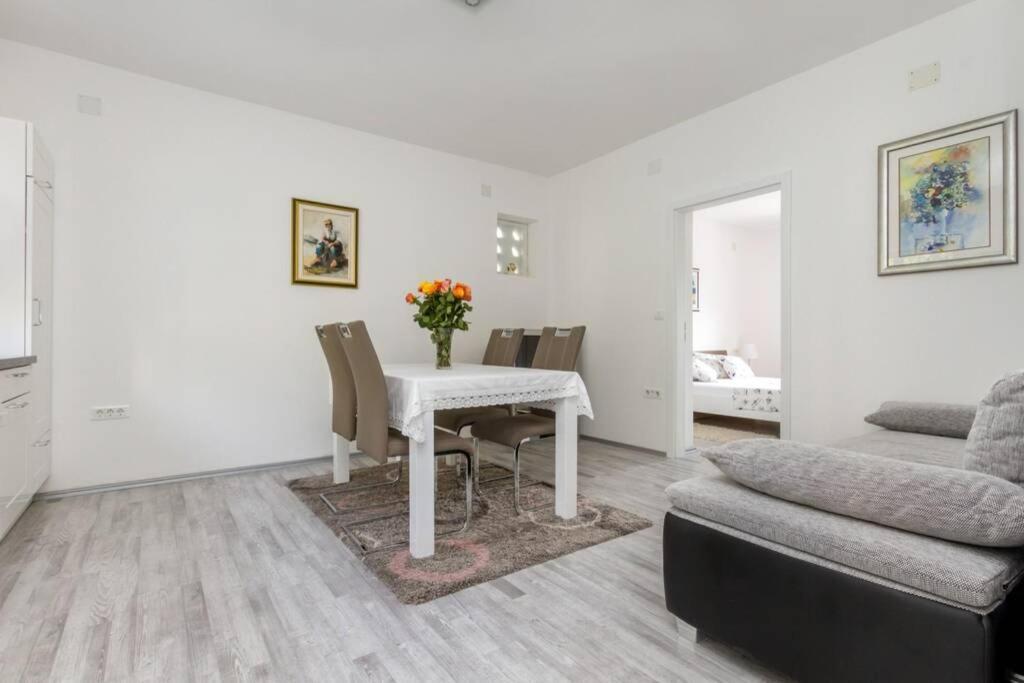Apartman Buki **** Split Extérieur photo