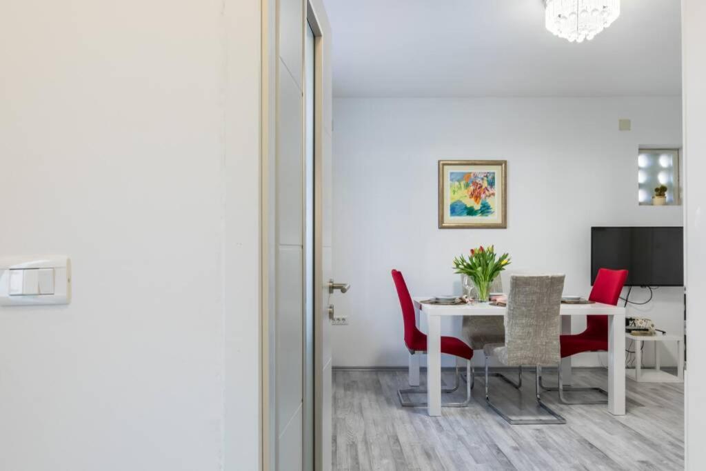 Apartman Buki **** Split Extérieur photo