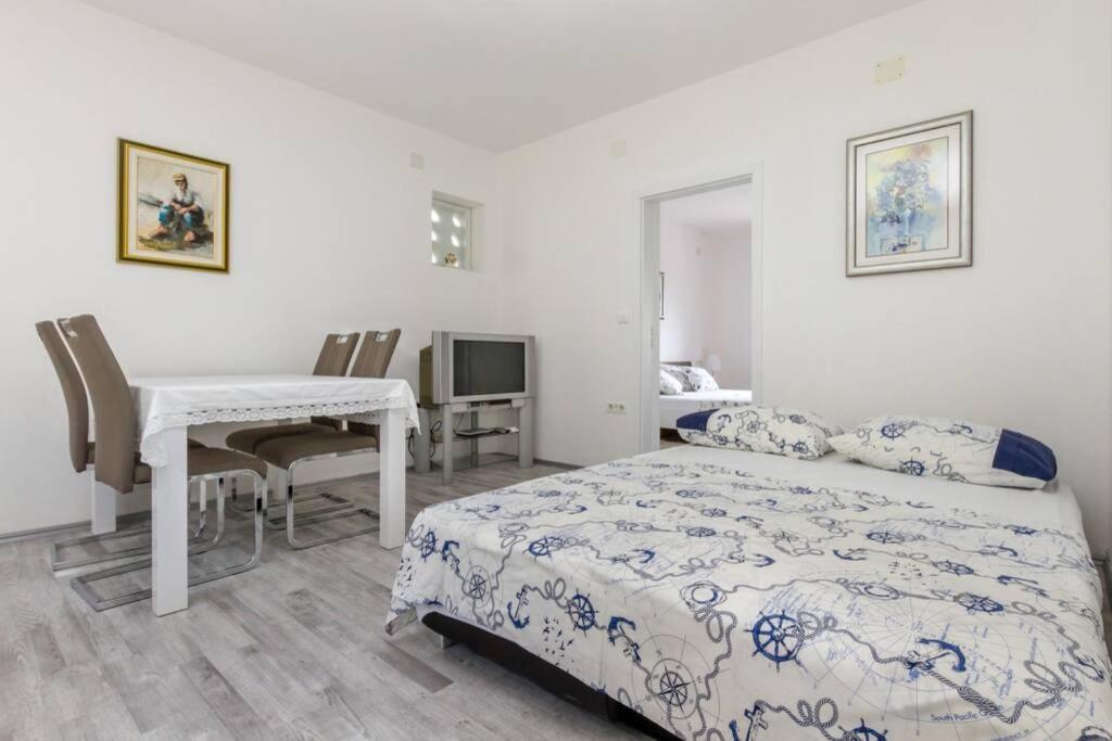 Apartman Buki **** Split Extérieur photo