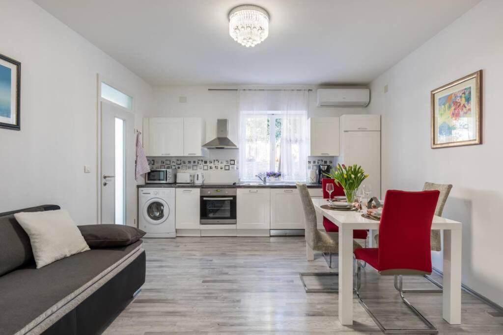 Apartman Buki **** Split Extérieur photo